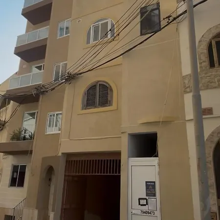 Affittacamere Double Bedroom With Private Bathroom