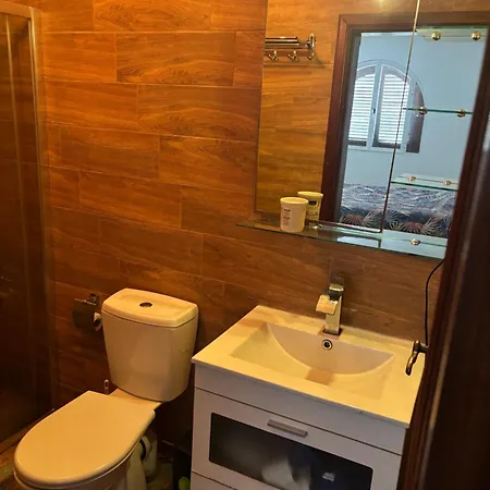 Double Bedroom With Private Bathroom Гостевой дом Pieta
