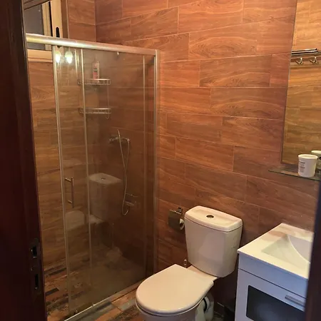 Double Bedroom With Private Bathroom Πανσιόν