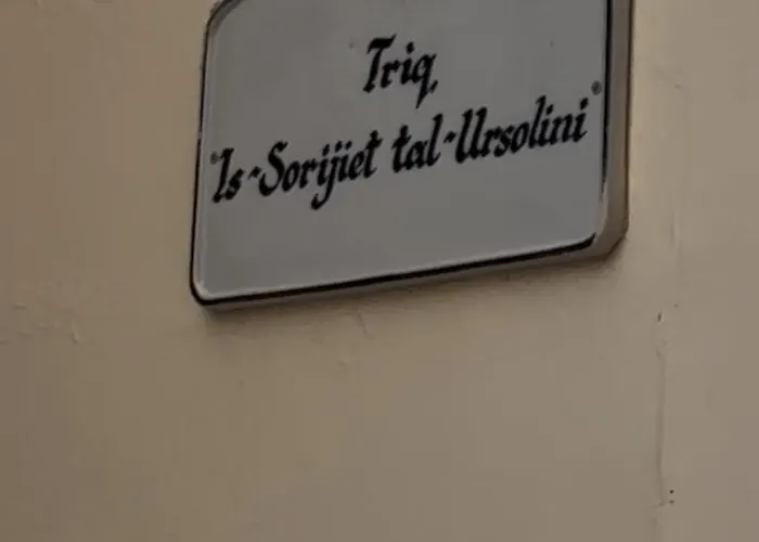 招待所 Double Bedroom With Private Bathroom 3*